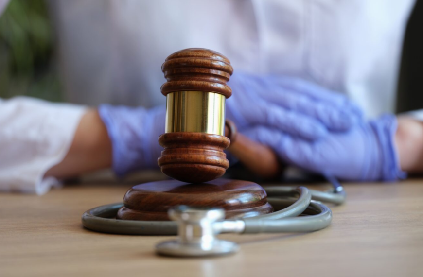 How Do You Choose the Right Personal Injury Lawyer in Aurora?