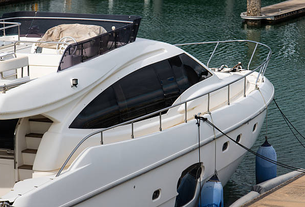 Why Custom Isinglass Enclosures Are Essential for Boat&hellip;