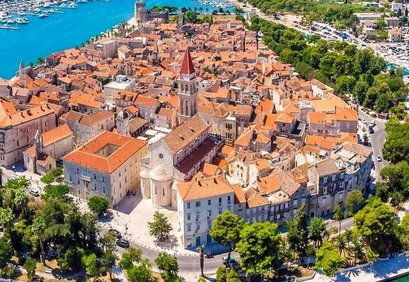 Why Private Tours Are the Best Way for Your First Croatia Trip?